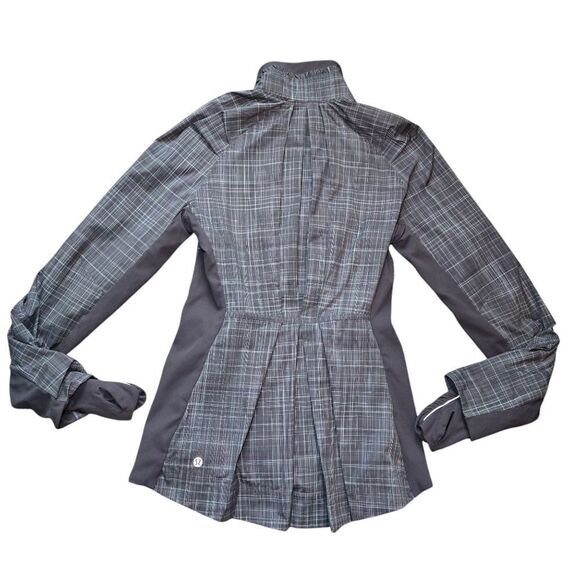 Lululemon Ahead of the Curve Jacket - Gray Plaid - Picture 7 of 11